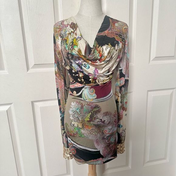 Sky Bodycon mini dress with gold cuffs - Picture 12 of 12